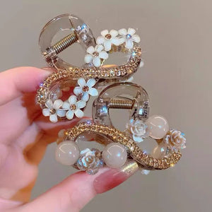Water Diamond Camellia Bead Gripper Women's 2025 New Style Light Luxury Premium Design Hair Clip, Back of the Head Coiled Hair Ornament