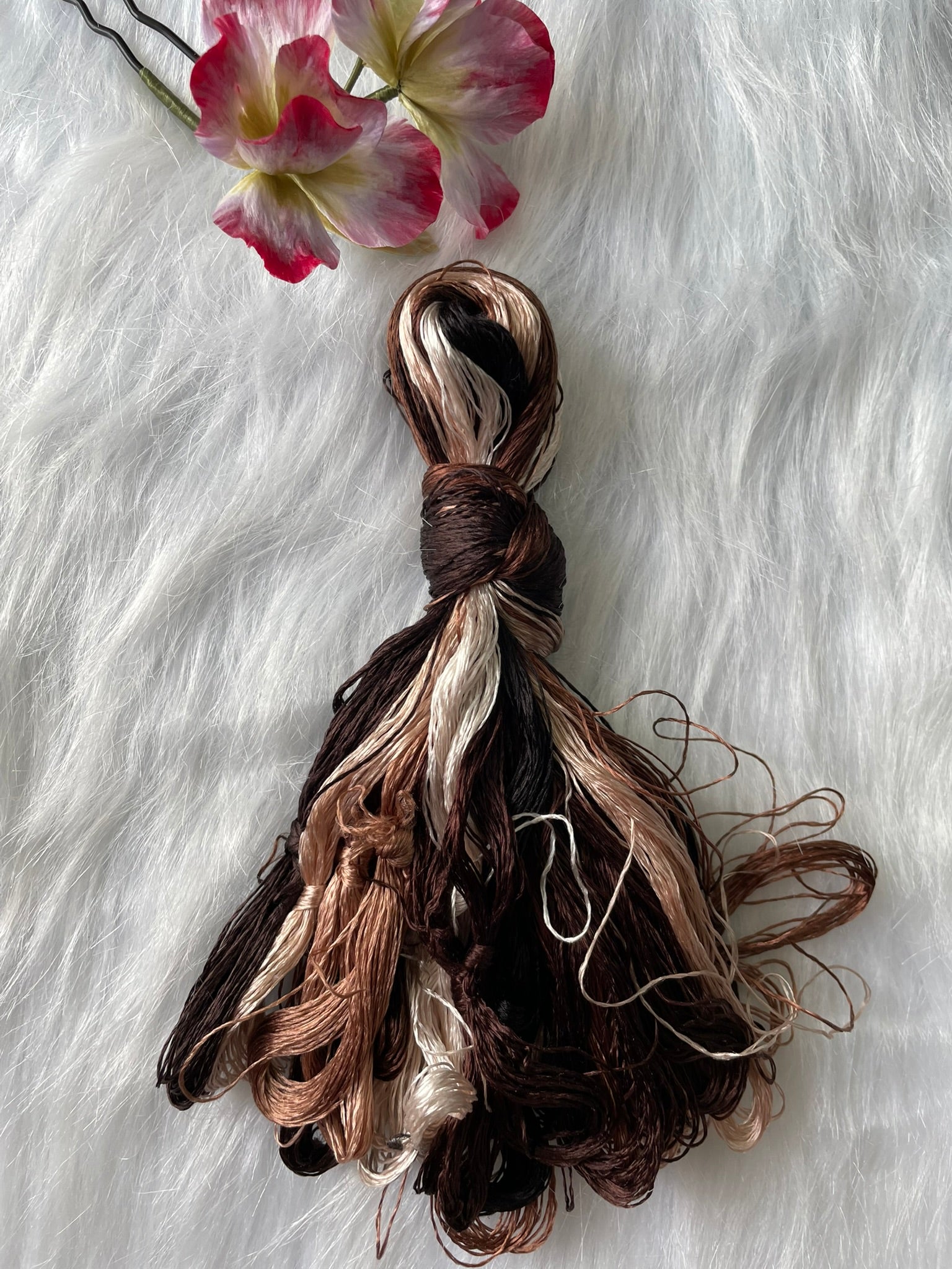 100%real natural mulberry silk,hand-dyed Suzhou embroidery silk floss/thread