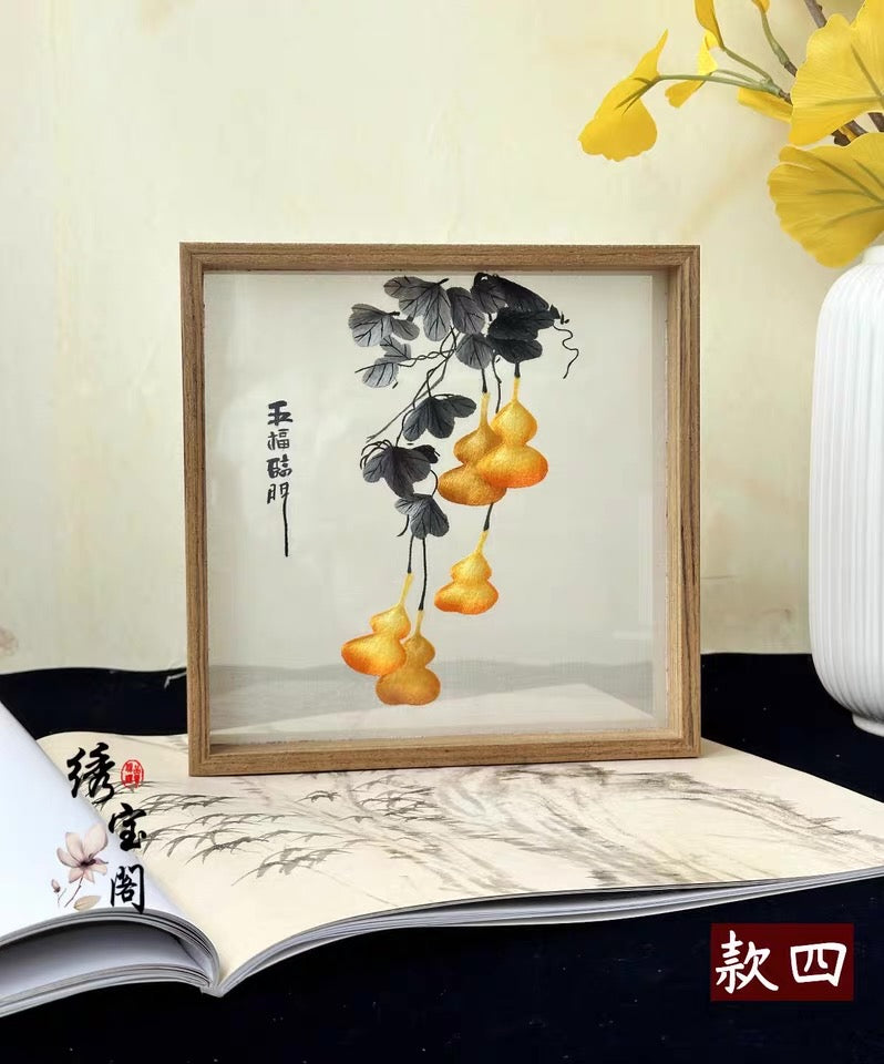 Elegant gift double-sided hand embroidered Suzhou embroidery silk art with frame