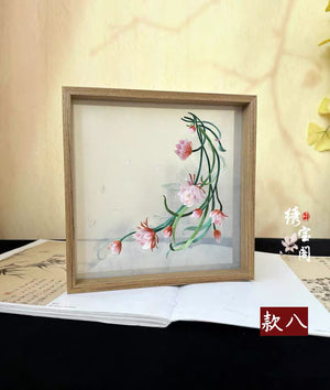 Elegant gift double-sided hand embroidered Suzhou embroidery silk art with frame