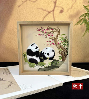 Elegant gift double-sided hand embroidered Suzhou embroidery silk art with frame