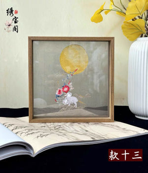 Elegant gift double-sided hand embroidered Suzhou embroidery silk art with frame