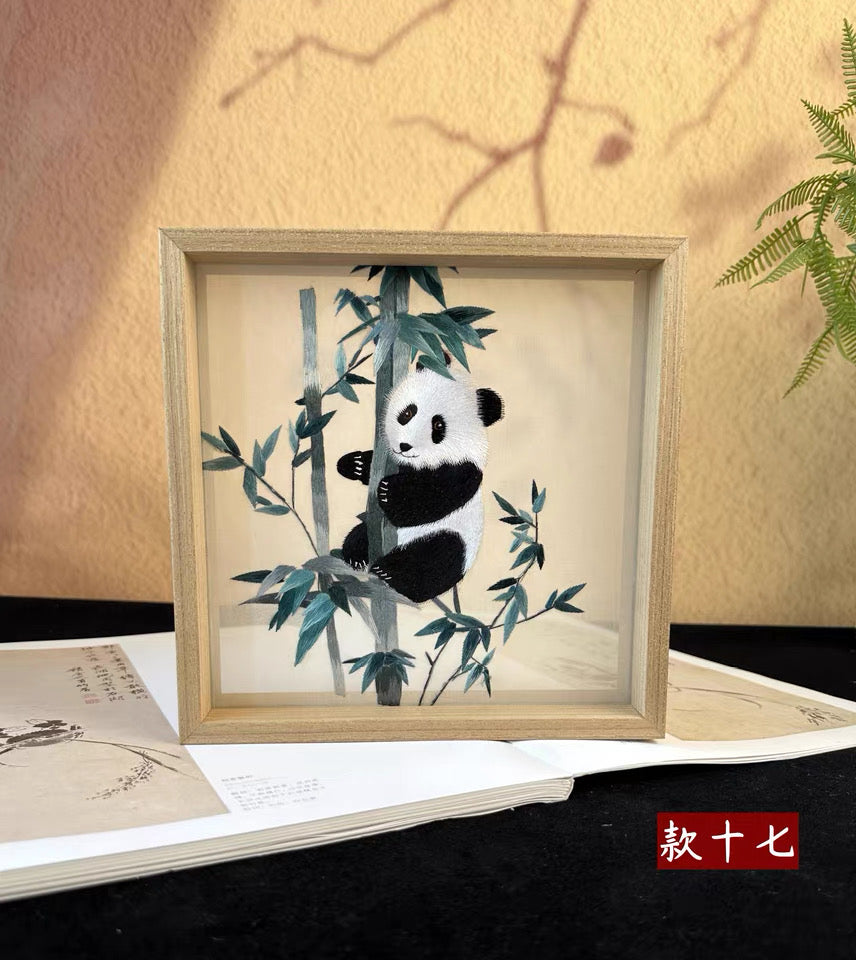 Elegant gift double-sided hand embroidered Suzhou embroidery silk art with frame