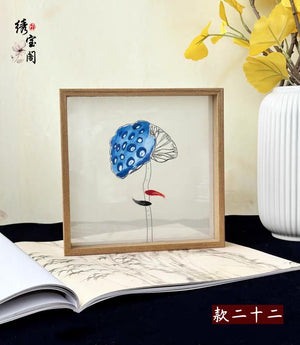 Elegant gift double-sided hand embroidered Suzhou embroidery silk art with frame