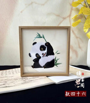 Elegant gift double-sided hand embroidered Suzhou embroidery silk art with frame
