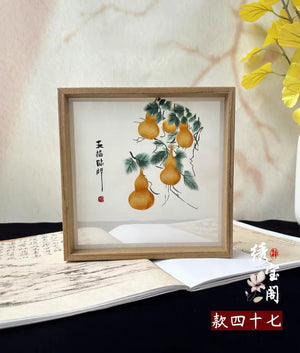 Elegant gift double-sided hand embroidered Suzhou embroidery silk art with frame
