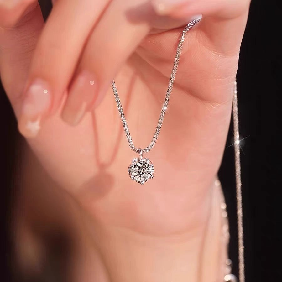 Elf double-layer butterfly gypsophila five-pointed star necklace for female niche design, cool and delicate collarbone chain