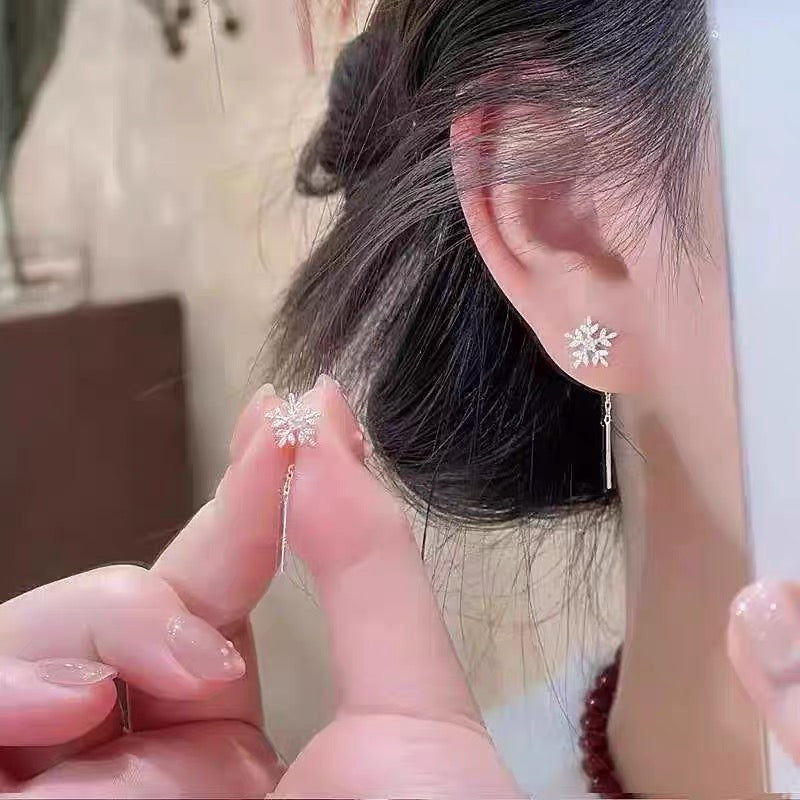 Snowflake ear line, blue iris tassel ear line, blue small flower ear line earrings, women's ear hole, anti allergy earrings, earrings accessories