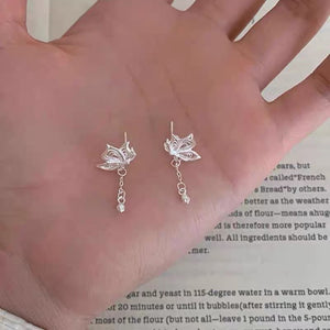 Butterfly earrings, women's blue ice crystal, fresh, sweet, exquisite, elegant, high-end temperament, tassel earrings, popular ear accessories