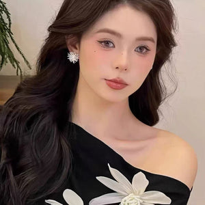 Fireworks Pearl, a dual-purpose earring for women with a simple and fashionable temperament, irregular and exquisite new style, versatile earrings
