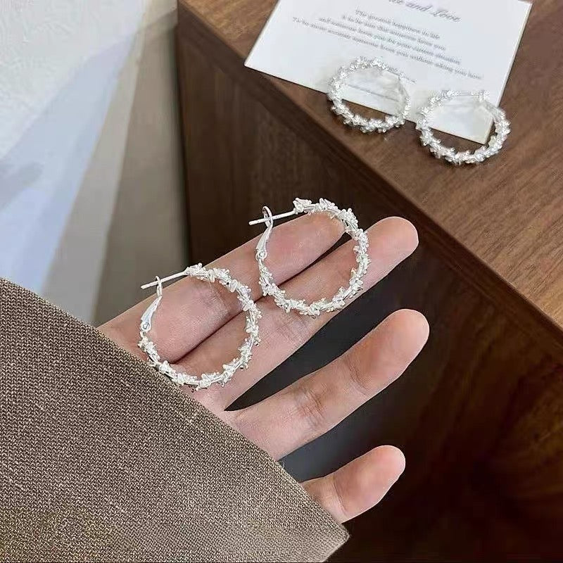 Smooth Oval Circle Heart Earrings for Women, Unique Design, Versatile Ear Accessories