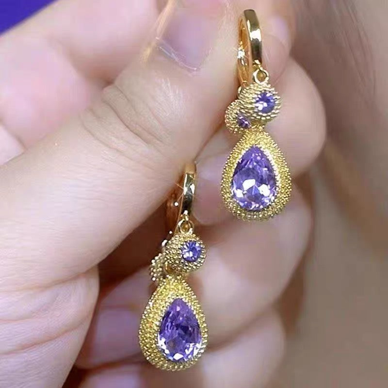 New durian pendant earrings with niche design, versatile temperament, light luxury earrings, ear buckles, ear clips for women