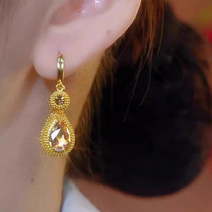 New durian pendant earrings with niche design, versatile temperament, light luxury earrings, ear buckles, ear clips for women