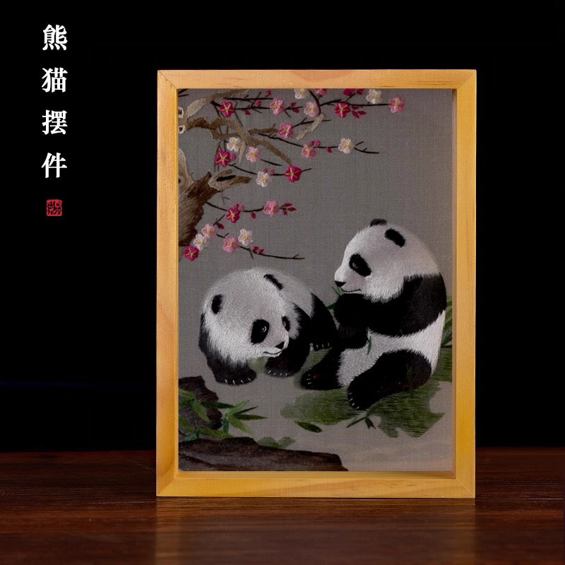 Elegant gift double-sided hand embroidered Suzhou embroidery silk art with frame