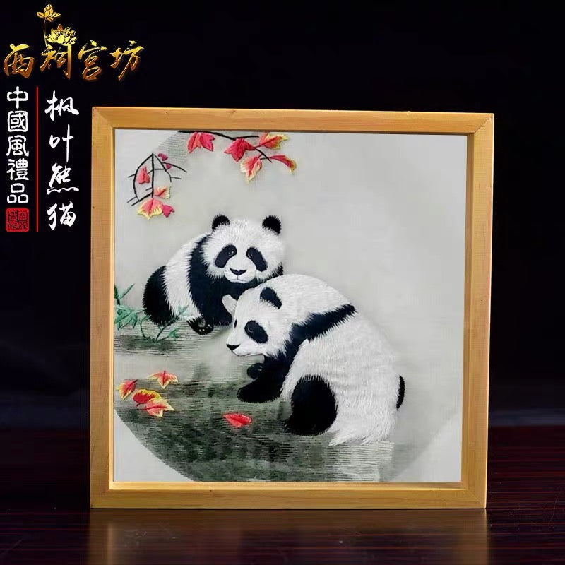 Elegant gift double-sided hand embroidered Suzhou embroidery silk art with frame