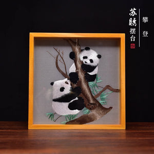 Elegant gift double-sided hand embroidered Suzhou embroidery silk art with frame