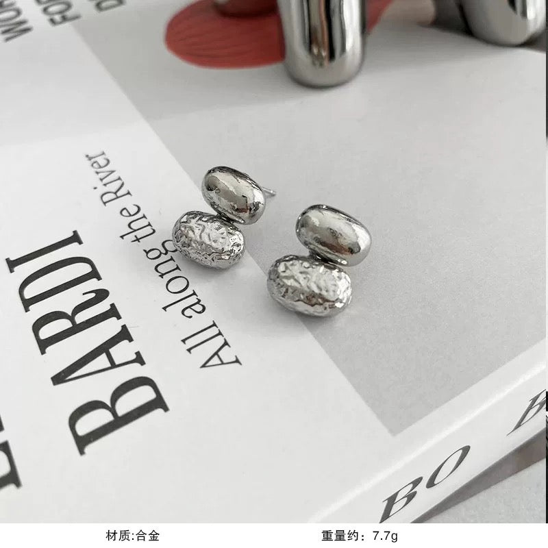 Super fairy sweet and cute earrings, fashionable and versatile 925 silver needle earrings, women's light luxury high-end temperament earrings A9141