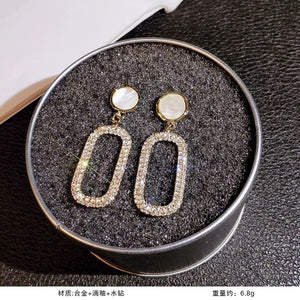 Super fairy sweet and cute earrings, fashionable and versatile 925 silver needle earrings, women's light luxury high-end temperament earrings A9141