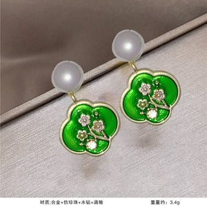 Super fairy sweet and cute earrings, fashionable and versatile 925 silver needle earrings, women's light luxury high-end temperament earrings A9141