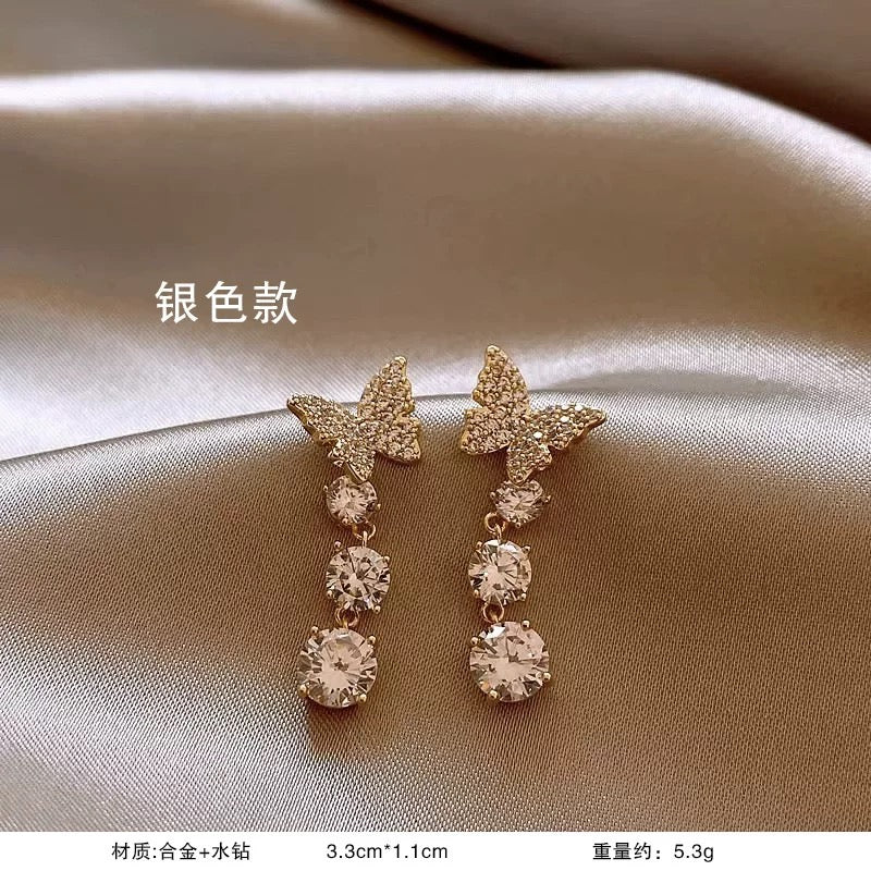 Super fairy sweet and cute earrings, fashionable and versatile 925 silver needle earrings, women's light luxury high-end temperament earrings A9141