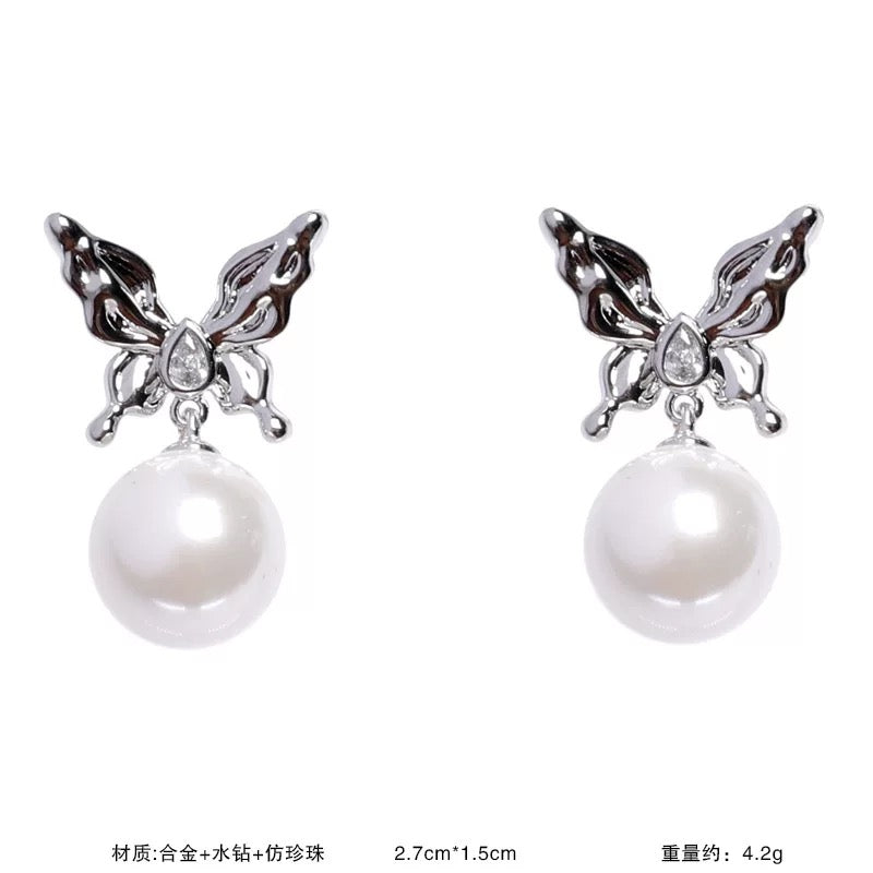 Super fairy sweet and cute earrings, fashionable and versatile 925 silver needle earrings, women's light luxury high-end temperament earrings A9141
