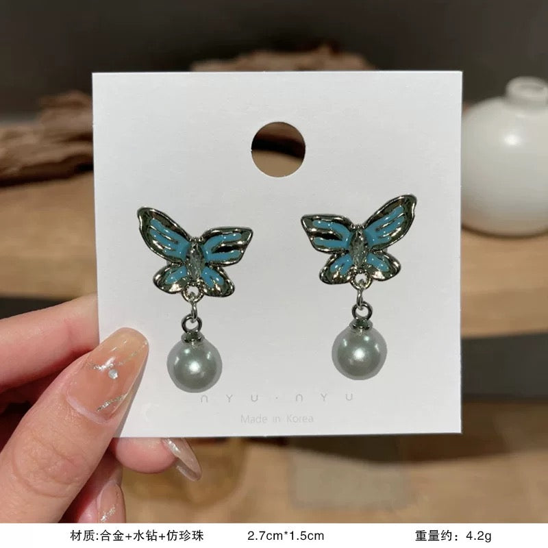 Super fairy sweet and cute earrings, fashionable and versatile 925 silver needle earrings, women's light luxury high-end temperament earrings A9141