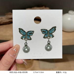 Super fairy sweet and cute earrings, fashionable and versatile 925 silver needle earrings, women's light luxury high-end temperament earrings A9141
