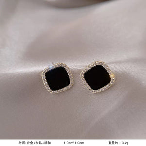 Super fairy sweet and cute earrings, fashionable and versatile 925 silver needle earrings, women's light luxury high-end temperament earrings A9141