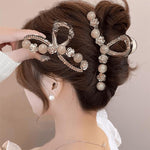 Elegant Camellia Bead Grasp Clip Large Hair Volume Female Back of Head High end Coiled Hair Shark Clip Hairpin A975