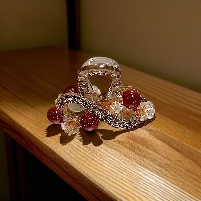 Korean version of light luxury flower bead clip, women's high-end feeling, medium-sized hair clip, back of the head, shark clip headband, hair accessory, hair clip A976