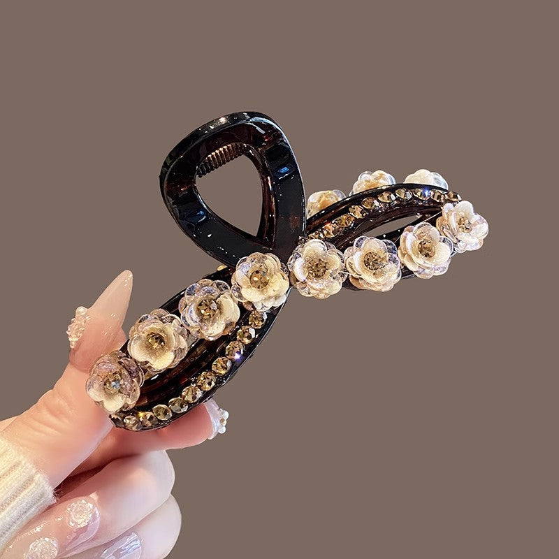 Advanced and romantic rose hair clip for women, with a back of the head hairstyle and an elegant and versatile shark clip headband A984