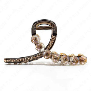 Advanced and romantic rose hair clip for women, with a back of the head hairstyle and an elegant and versatile shark clip headband A984