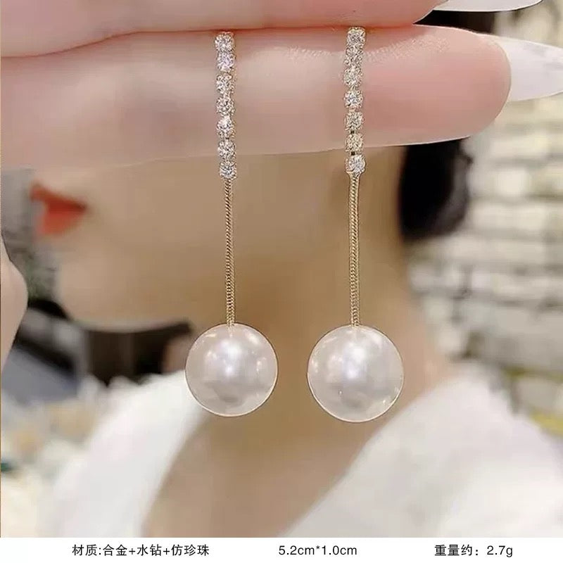 Super fairy sweet and cute earrings, fashionable and versatile 925 silver needle earrings, women's light luxury high-end temperament earrings A9141