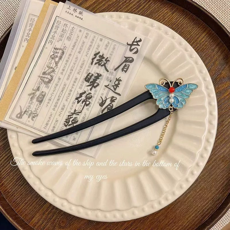 Retro and dynamic tassel, burned blue pearl bead hair clip, headwear, court classical charm A8301