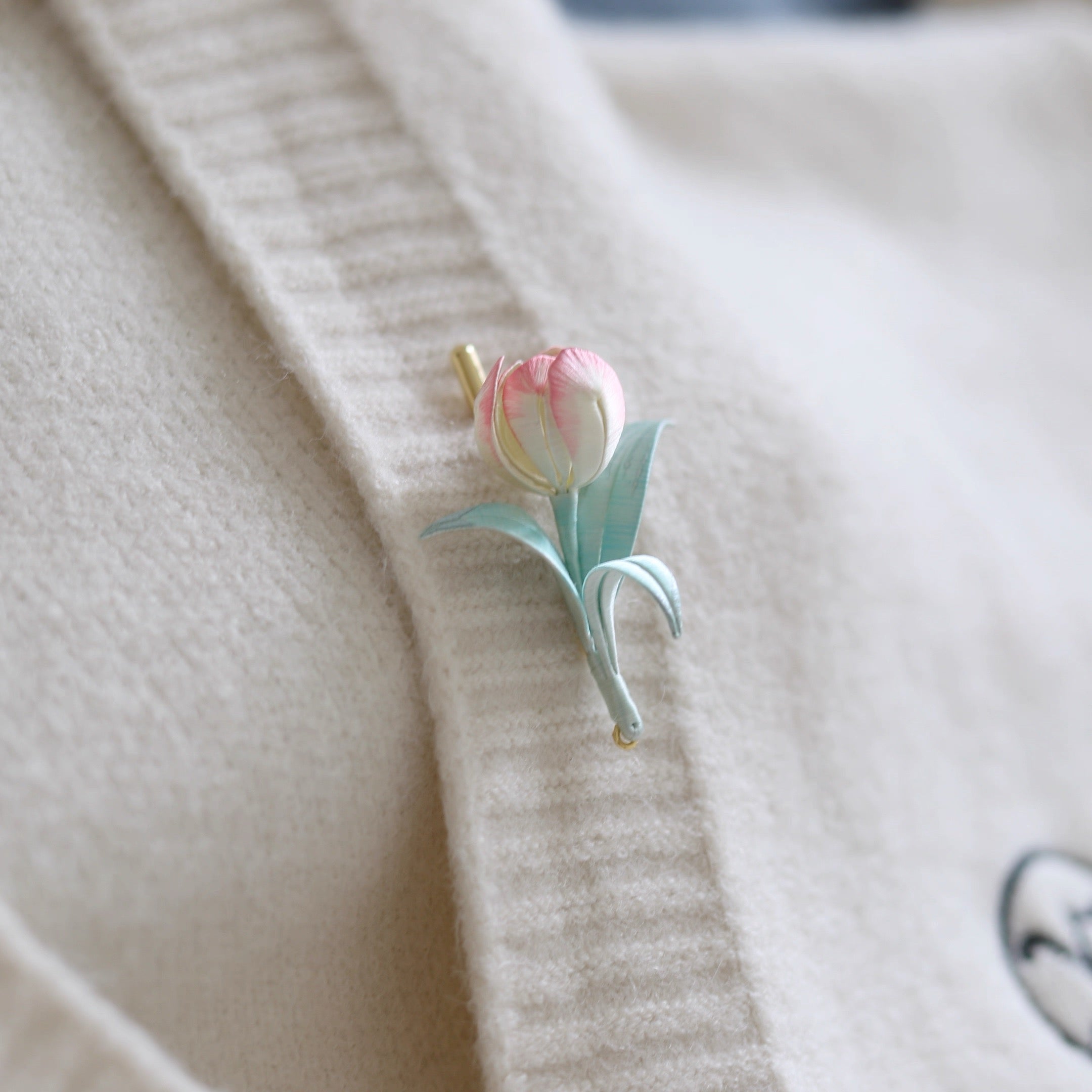 Intangible Cultural Heritage wrapping flower brooch tulip 1piece A1127