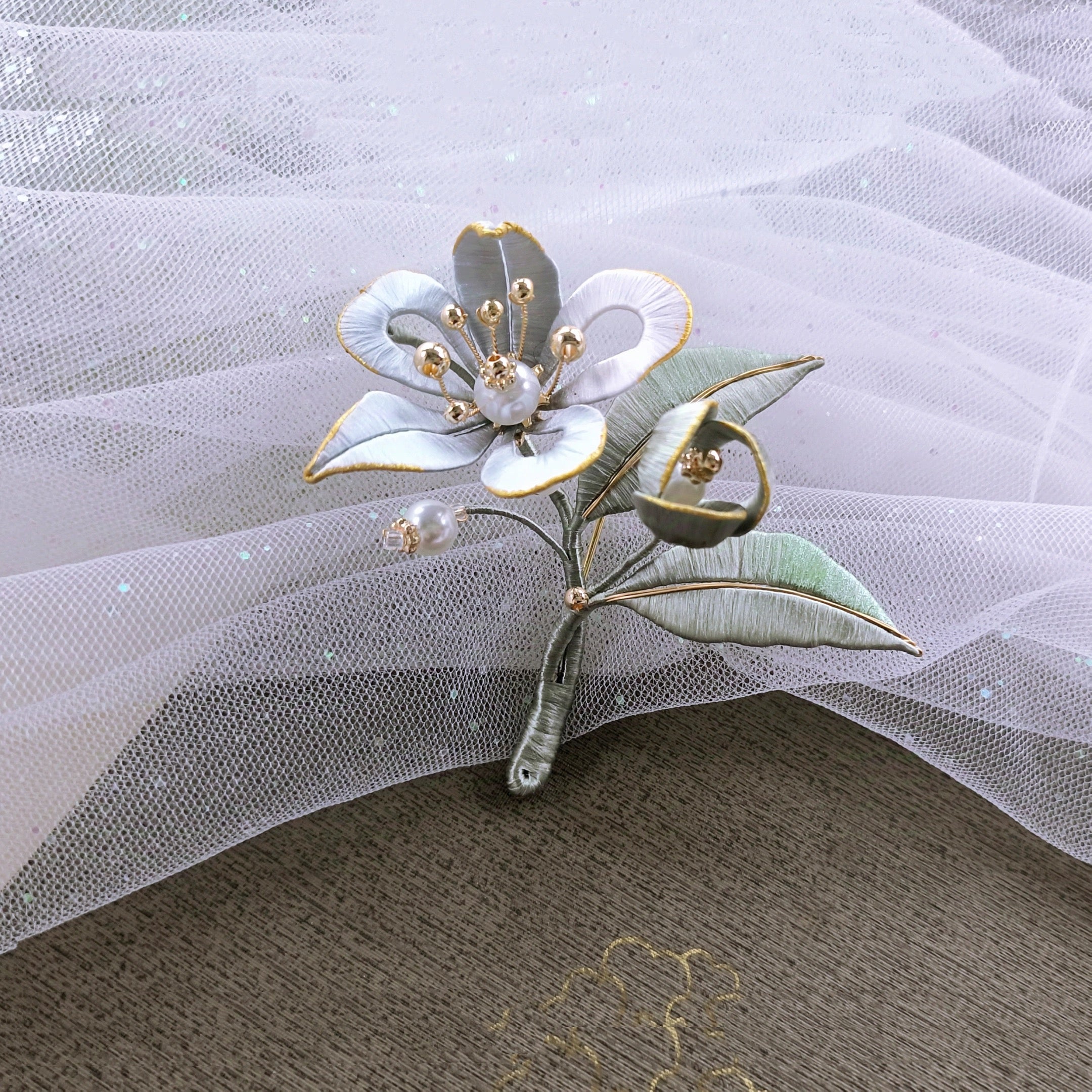 Intangible Cultural Heritage wrapping flower brooch A1169