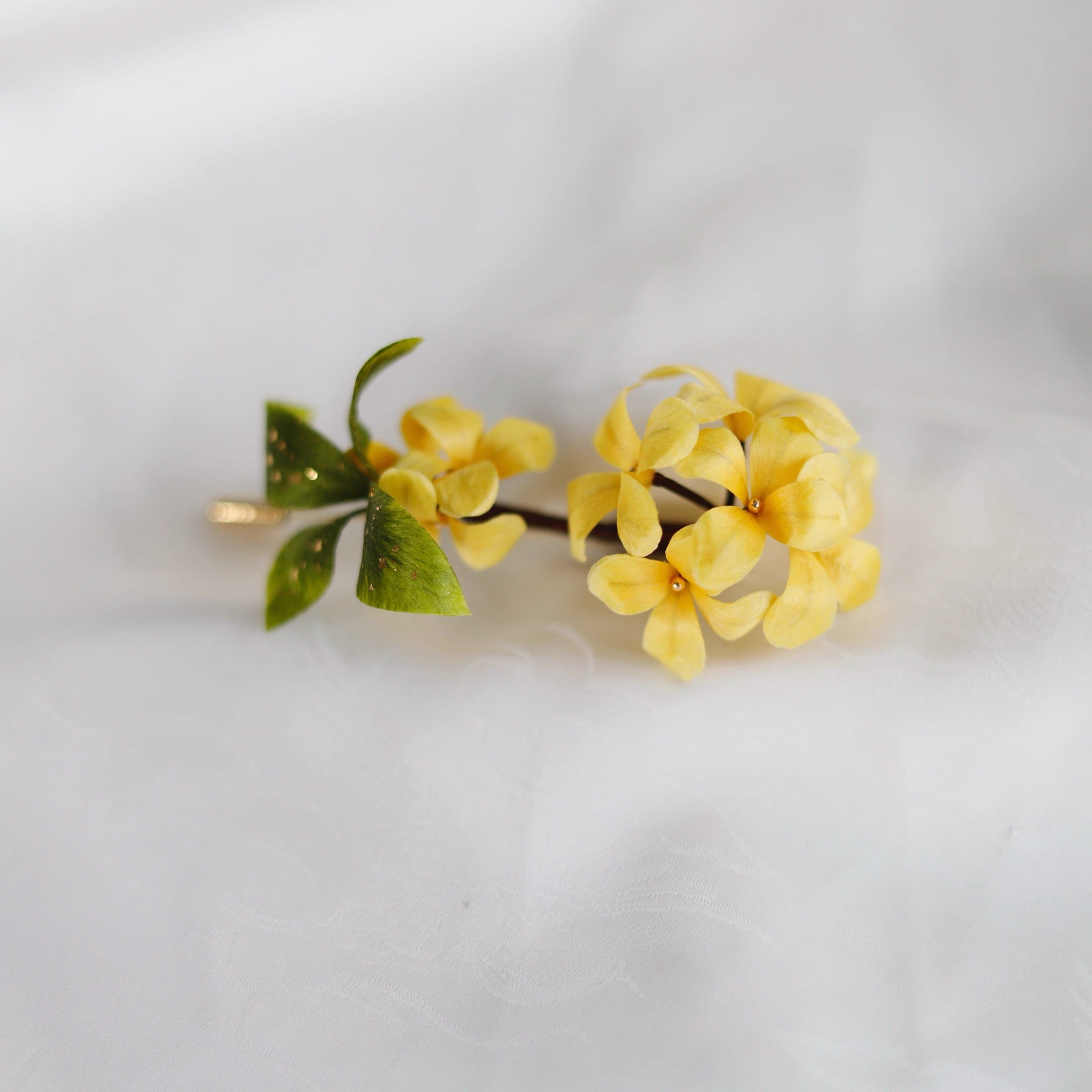Intangible Cultural Heritage velvet flower brooch Rapeseed, hydrangea, osmanthus flowers A1167
