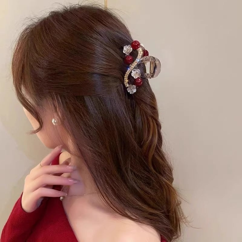 Water Diamond Camellia Bead Gripper Women's 2025 New Style Light Luxury Premium Design Hair Clip, Back of the Head Coiled Hair Ornament