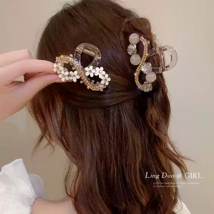 Water Diamond Camellia Bead Gripper Women's 2025 New Style Light Luxury Premium Design Hair Clip, Back of the Head Coiled Hair Ornament