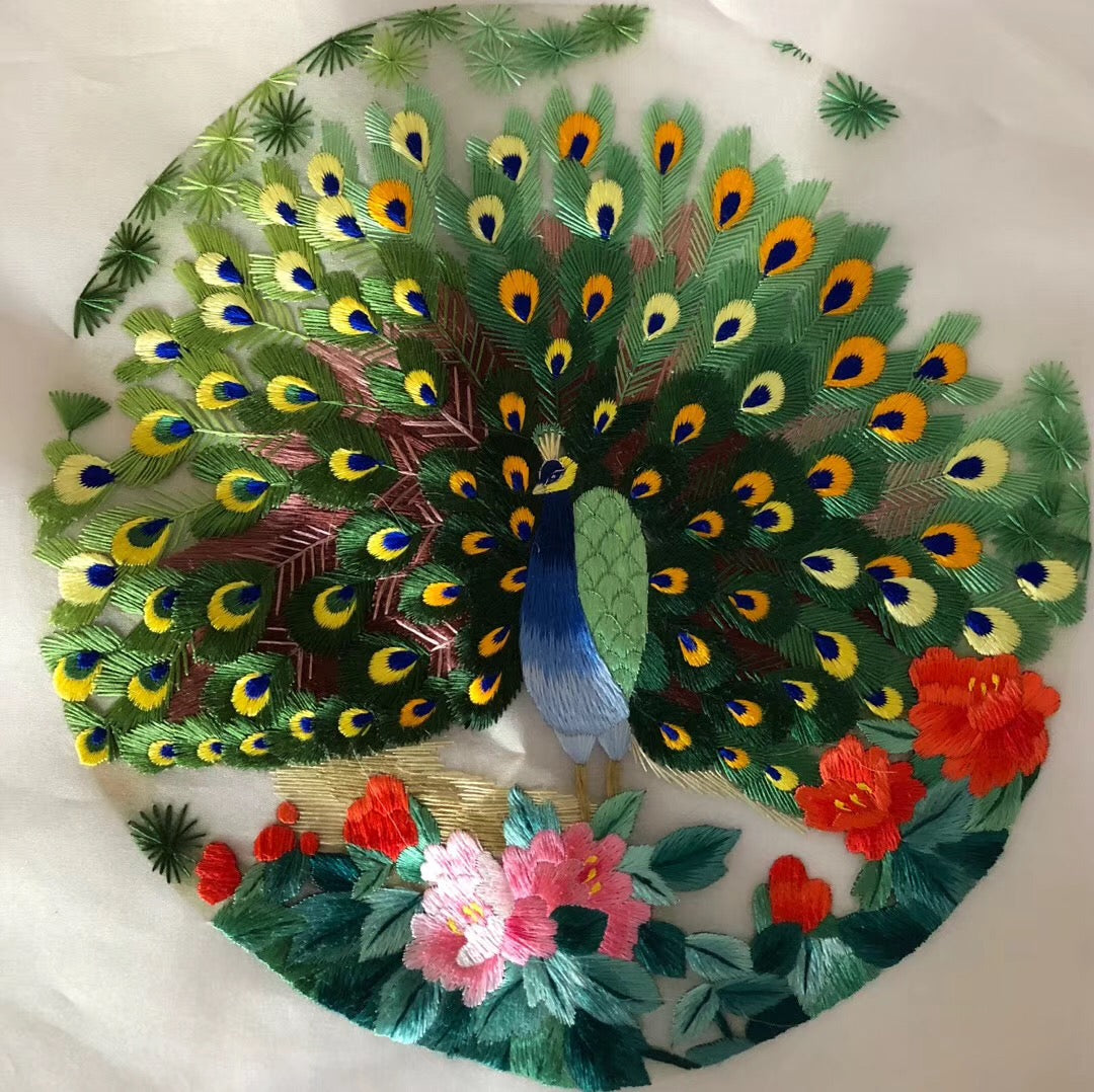 161218 Hand su embroidery:peacocks flowers birds animals landscapes still life (two-sided reversible ) 20cm