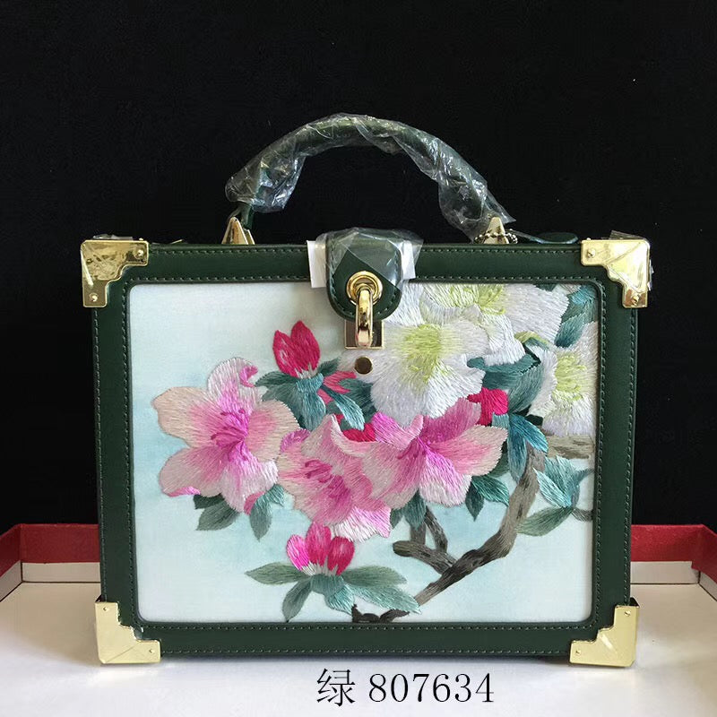 Fashionable hand su embroidery oxen leather bag retro antique box handbag female shoulderbag