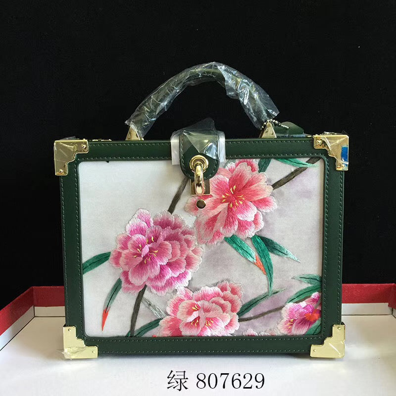 Fashionable hand su embroidery oxen leather bag retro antique box handbag female shoulderbag