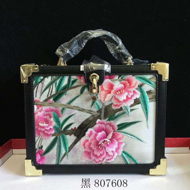 Fashionable hand su embroidery oxen leather bag retro antique box handbag female shoulderbag