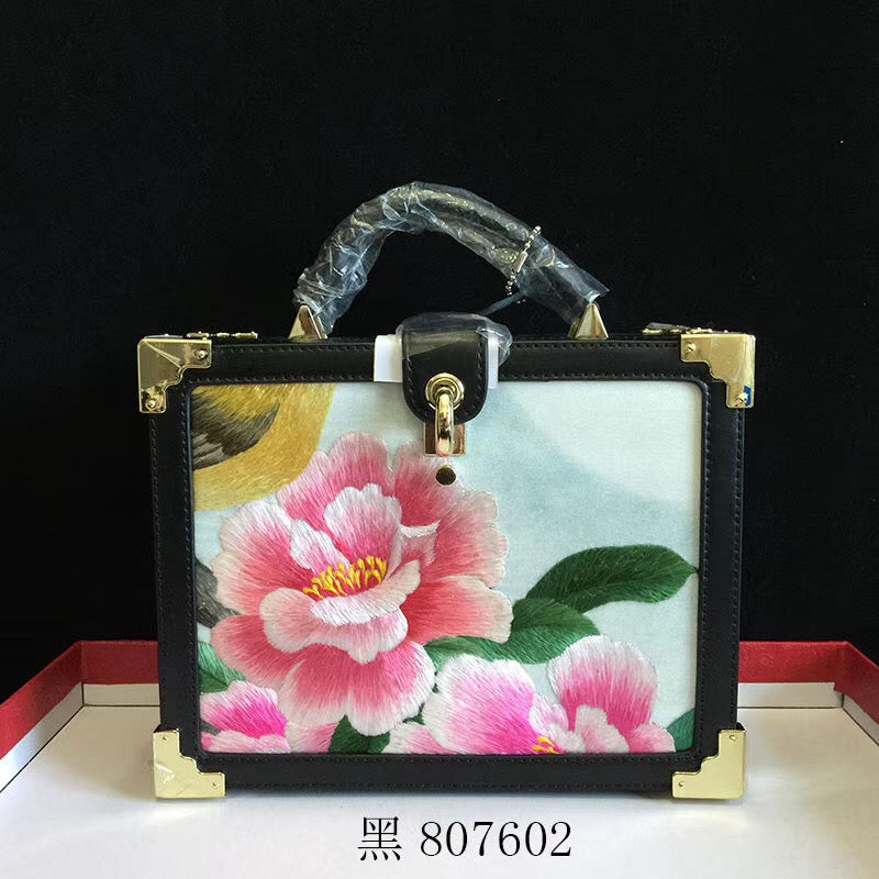 Fashionable hand su embroidery oxen leather bag retro antique box handbag female shoulderbag