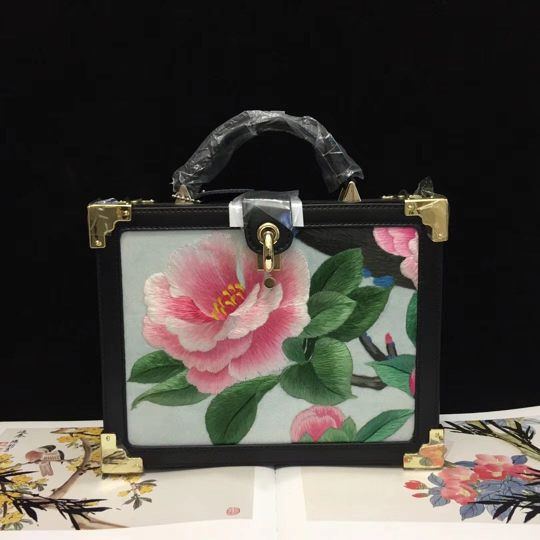 Fashionable hand su embroidery oxen leather bag retro antique box handbag female shoulderbag