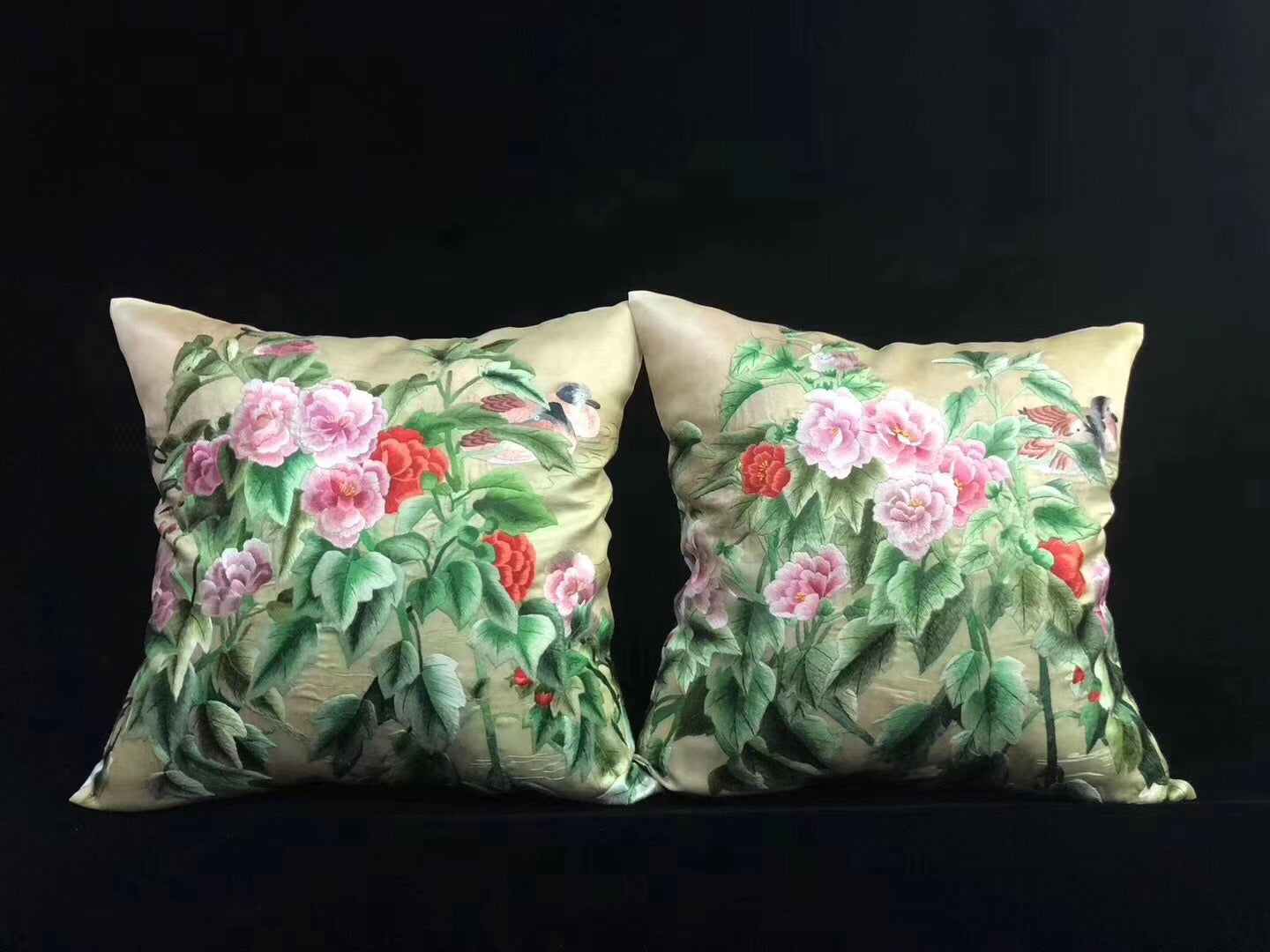 Chinese 100% hand embroidered Su Embroidery silk pillow covers flower butterfly 1piece