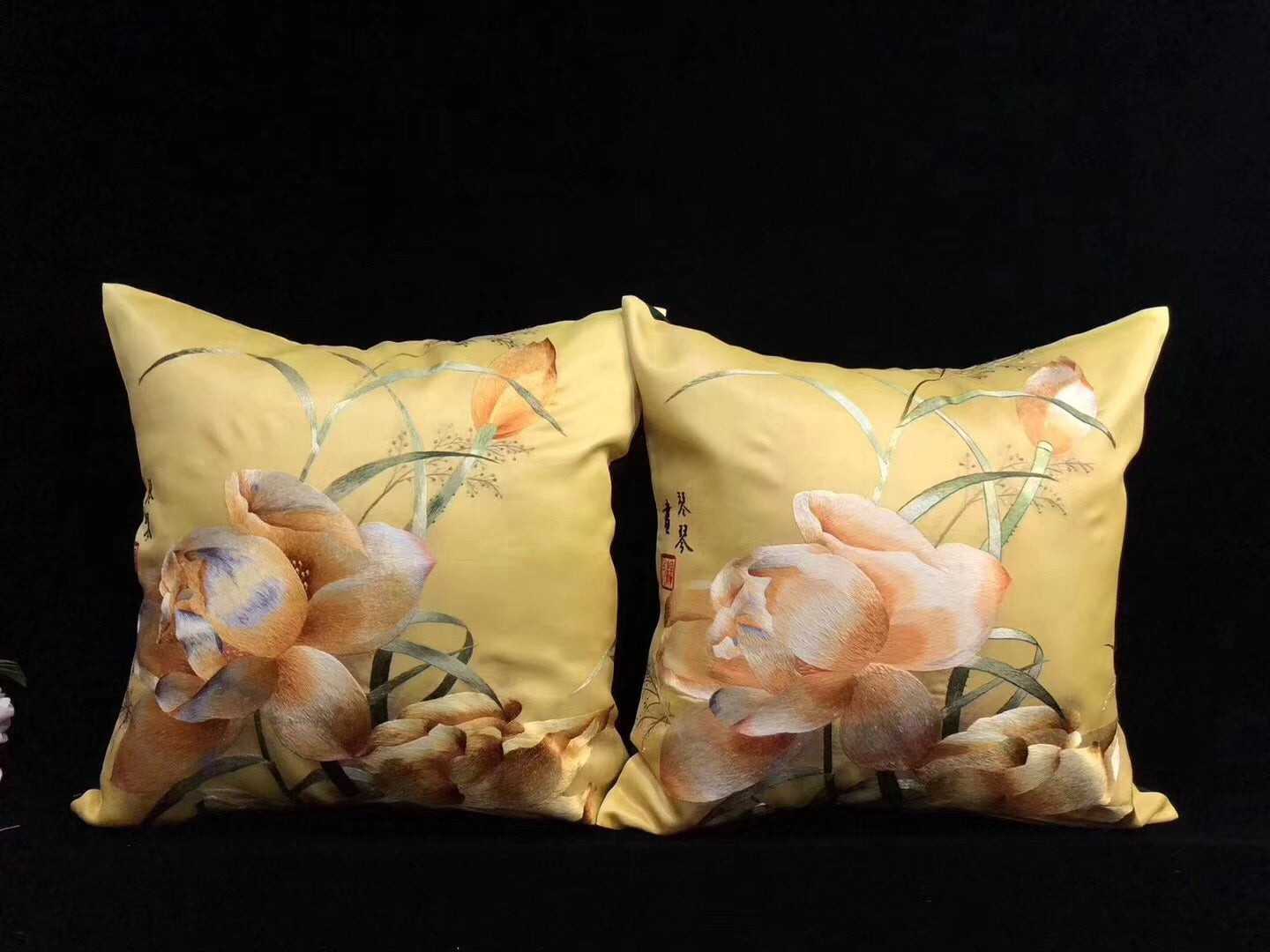 Chinese 100% hand embroidered Su Embroidery silk pillow covers flower butterfly 1piece