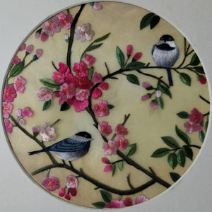 Hand su embroidery:lady flowers birds animals landscapes still life (two-sided reversible ) 20cm