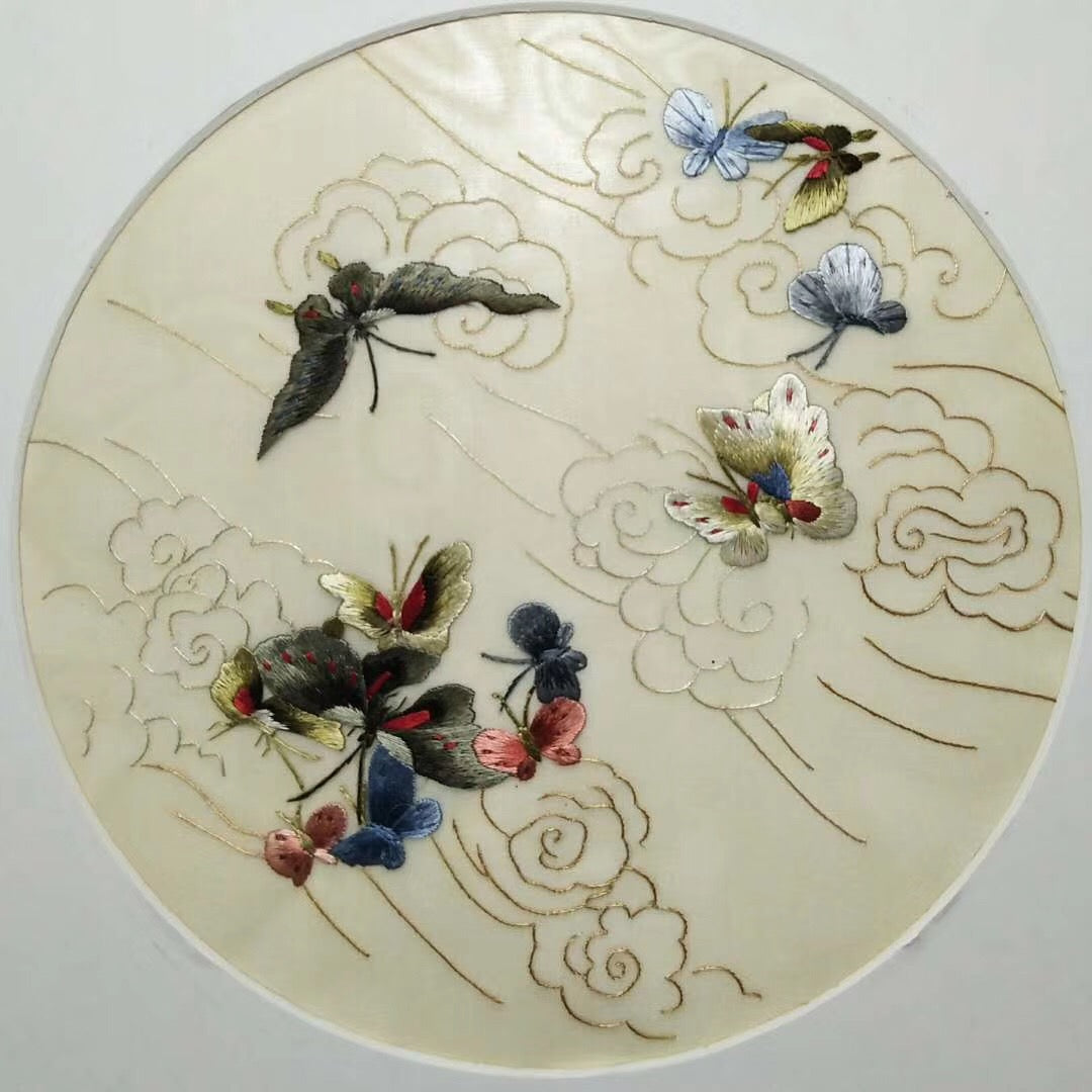 Hand su embroidery:lady flowers birds animals landscapes still life (two-sided reversible ) 20cm