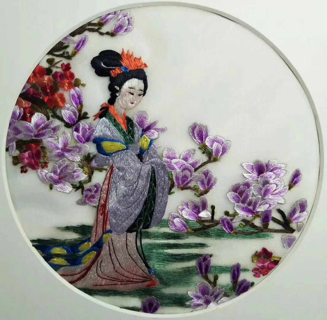 Hand su embroidery:lady flowers birds animals landscapes still life (two-sided reversible ) 20cm